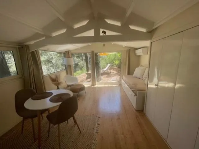Le Charmeur - Le Chalet Attrape-Coeur Aix-en-Provence Francja