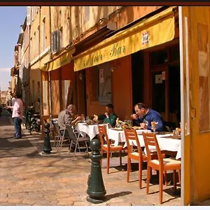  Appartamento New! T2 Idéalement Situé Au Coeur Du Centre Historique.